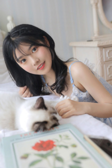 《《隔壁的女邻居BD